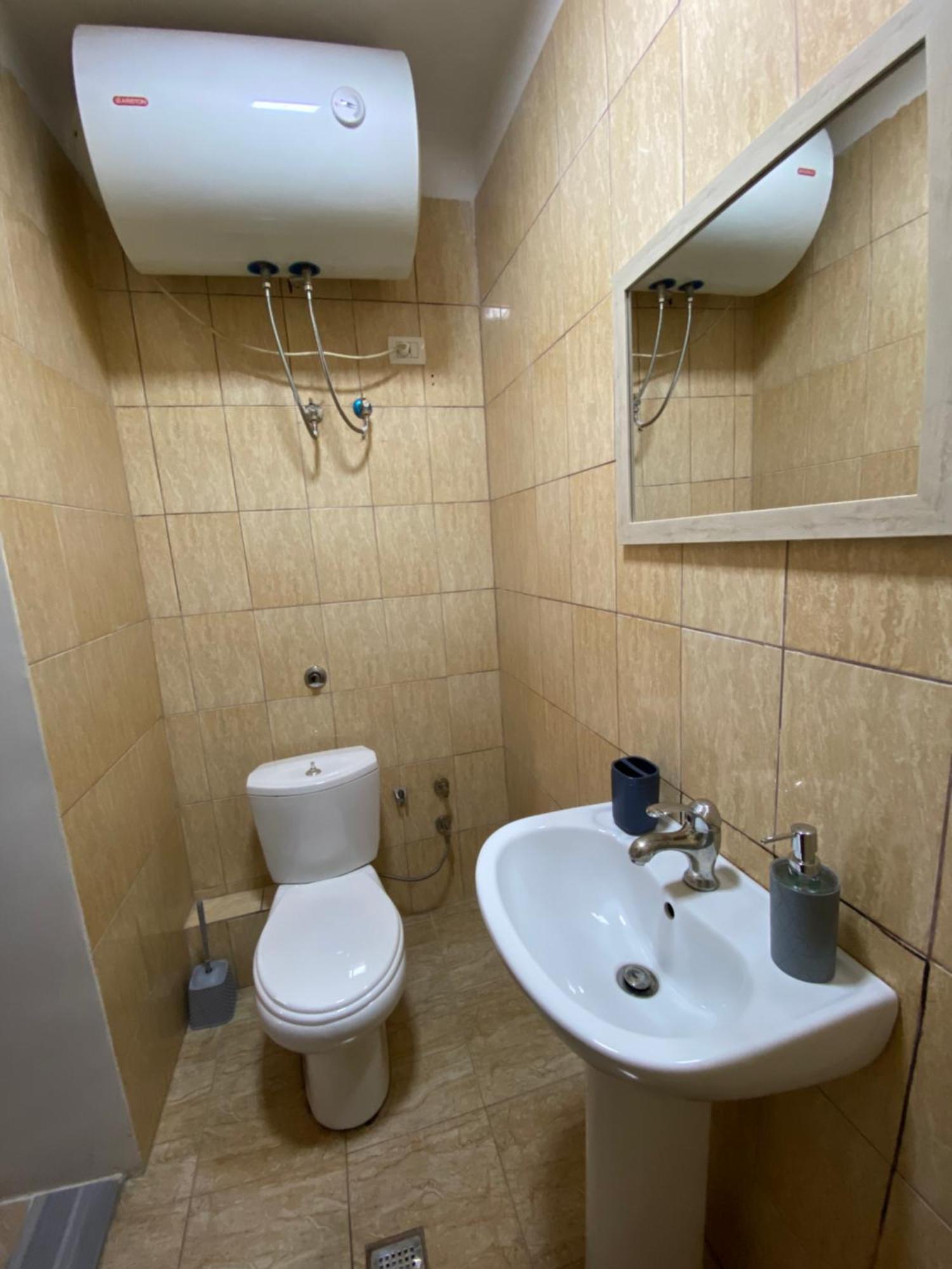 Myslym Shyri Studio 2 Тирана Екстер'єр фото